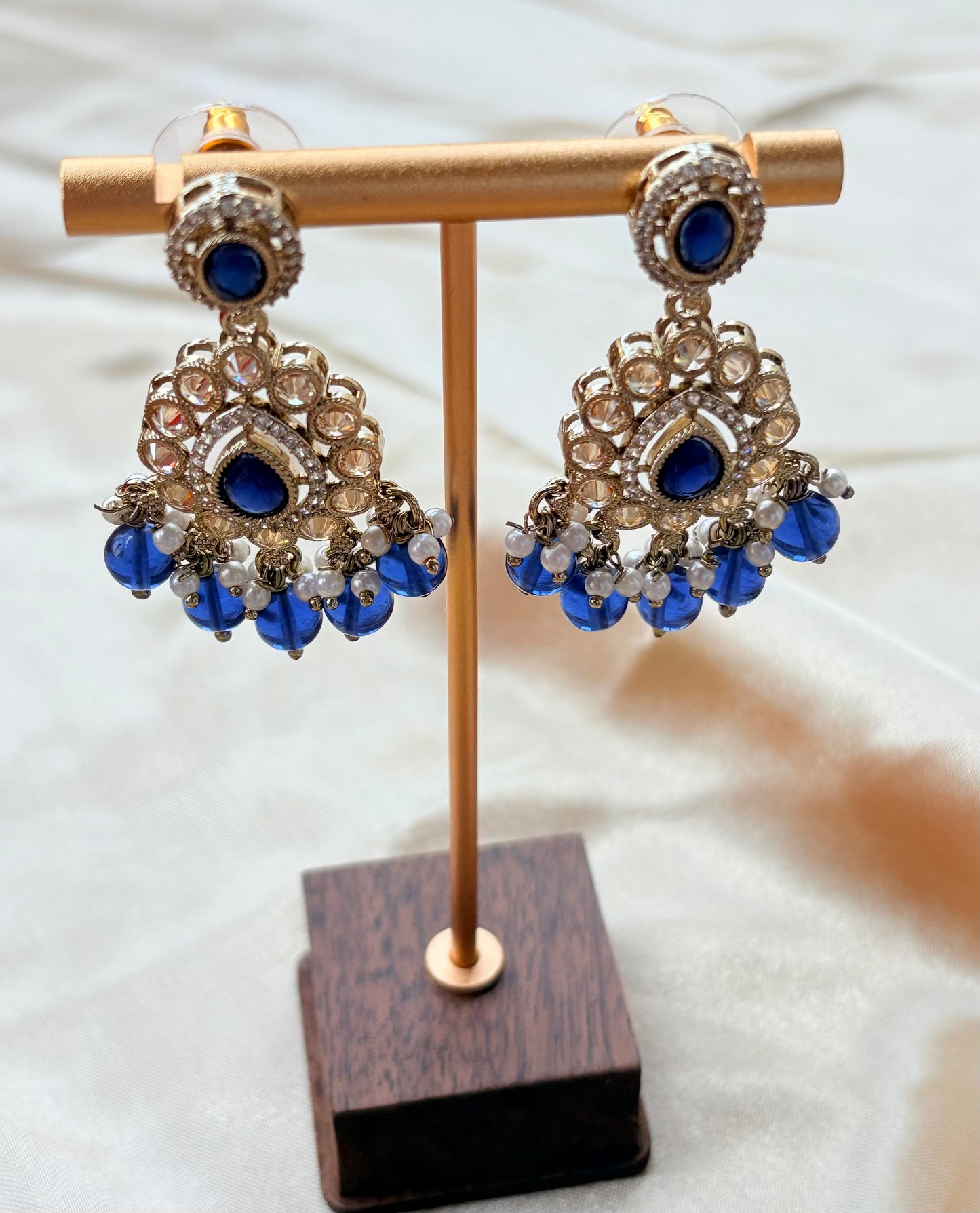 Noor Blue Kundan Drops