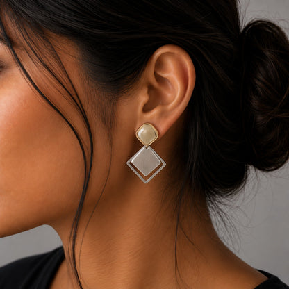SQUARE STATEMENT EARRING