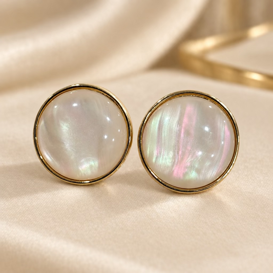 Round stud