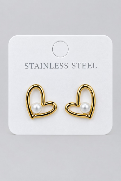 Gold heart-shaped stainless steel stud