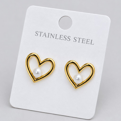 Gold heart-shaped stainless steel stud