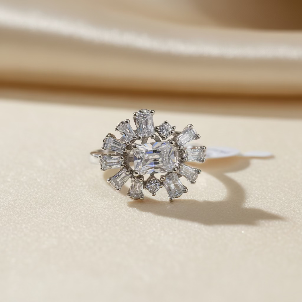 Amara Ring