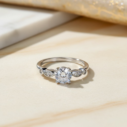 Viora Ring