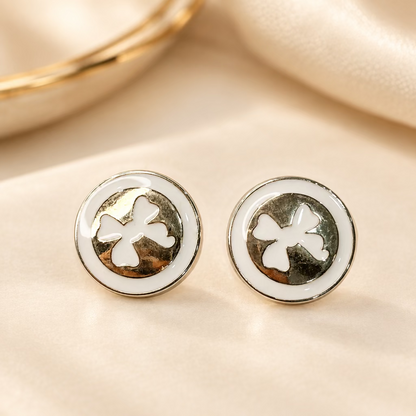 White clover Stud