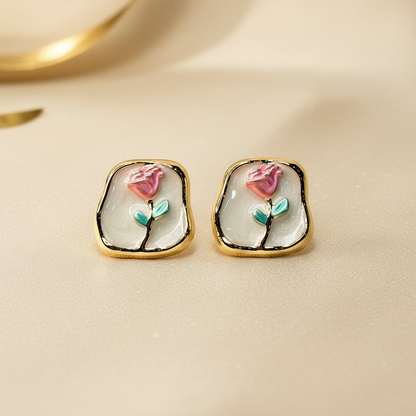 Majiali Stud Earrings