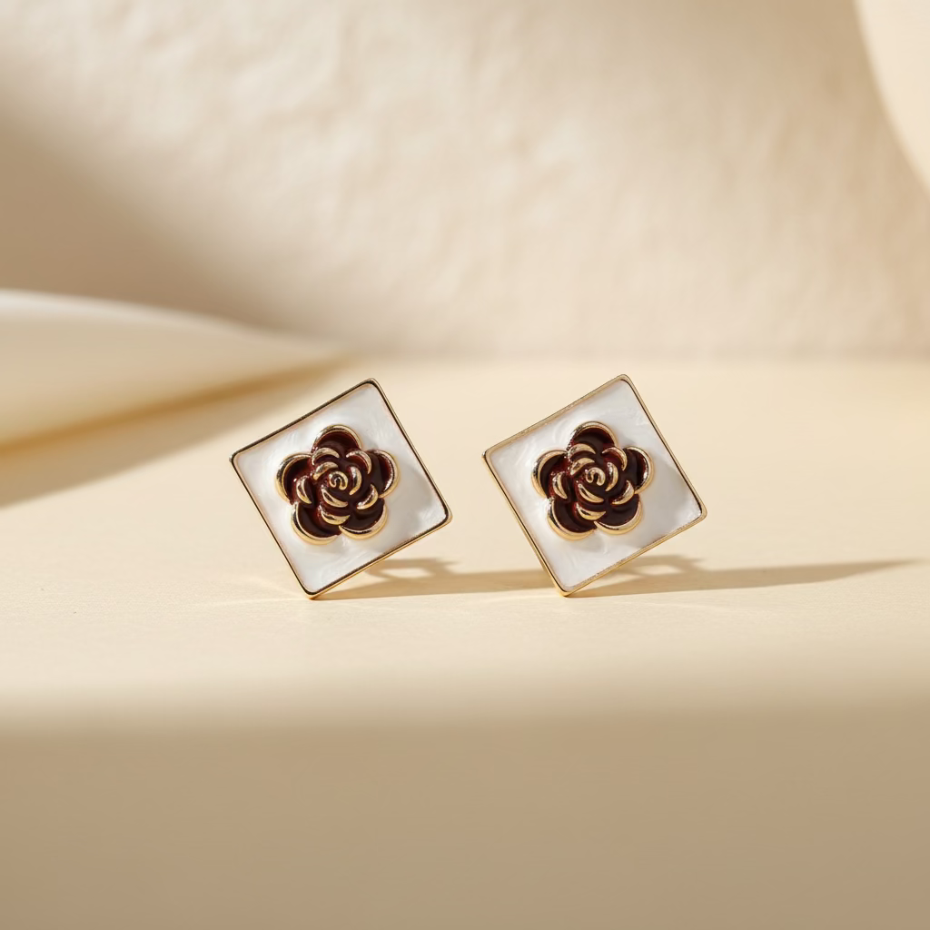 Majiali Stud Earrings