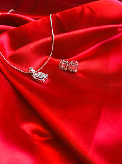 CRYSTAL SQUARE COMBO WITH EARRING
