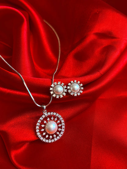 MOON HALO COMBO WITH EARRINGS