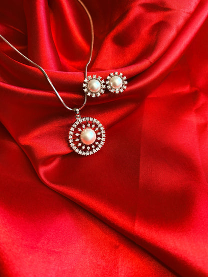 MOON HALO COMBO WITH EARRINGS
