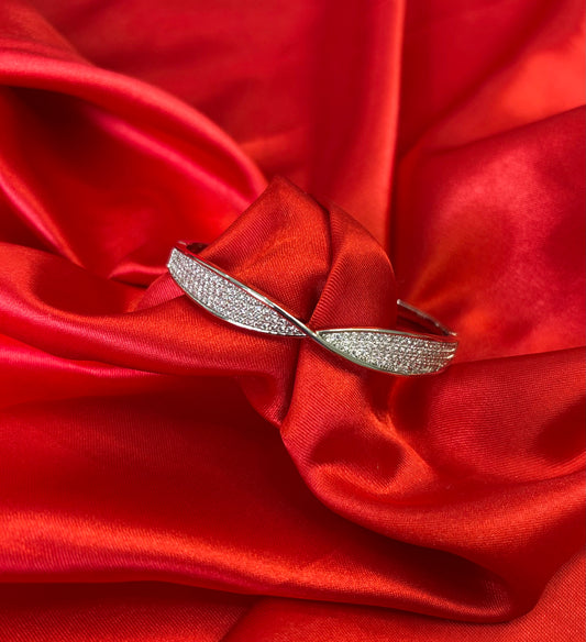 Silver Cubic Infinity Twist Kada Bangle