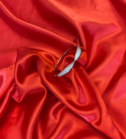 Silver Cubic Infinity Twist Kada Bangle