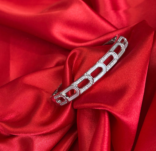 Cubic Zirconia Link Openable Bangle