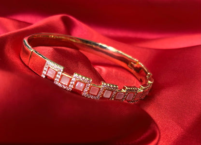 Mother Of Pearl Openable Bangle