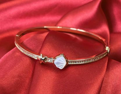 Mother Of Pearl Shell & Starfish Bangle