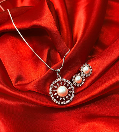 MOON HALO COMBO WITH EARRINGS