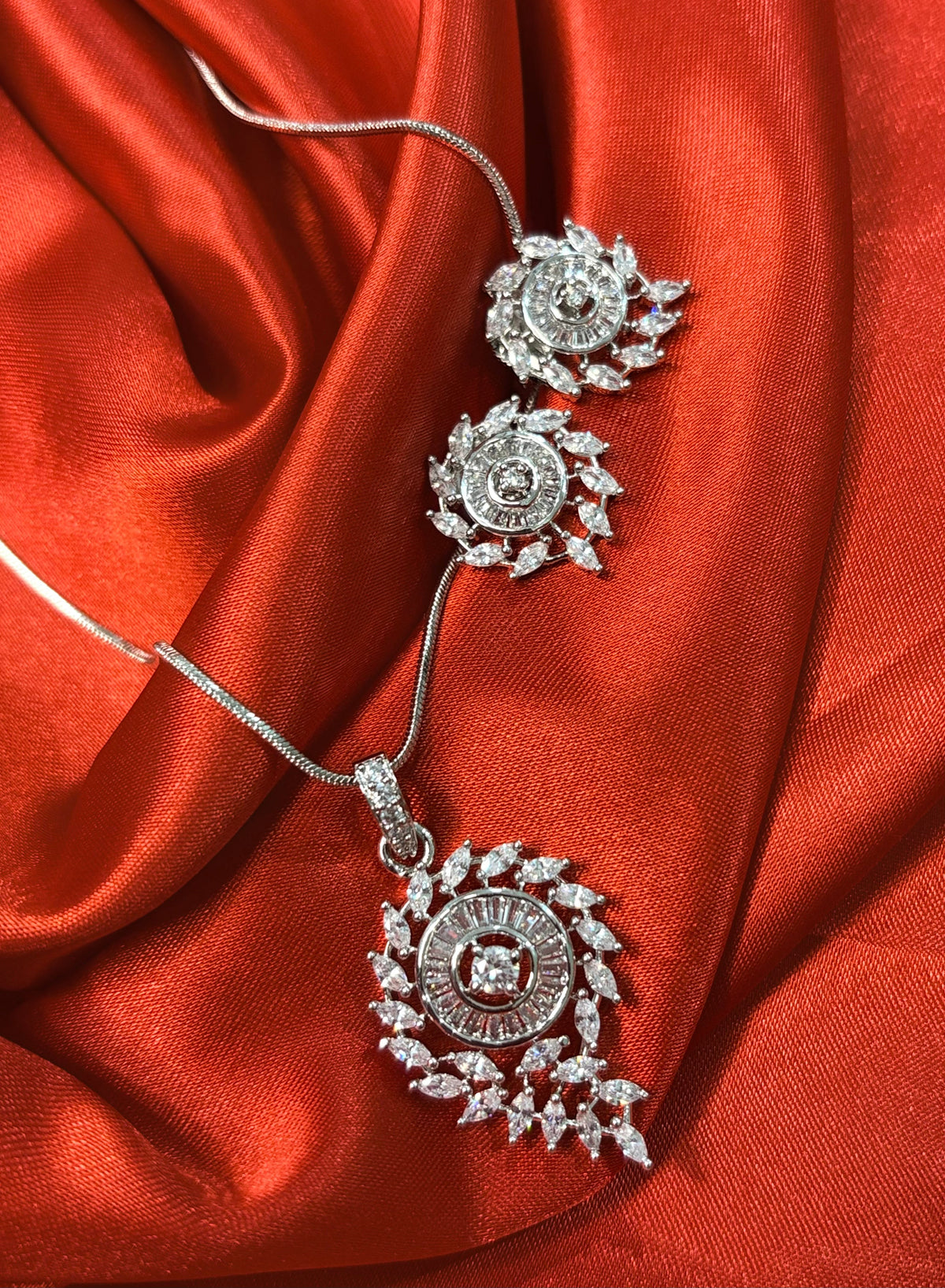 CRYSTAL VINE COMBO WITH EARRING