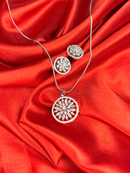 FLORA HALO COMBO WITH EARRING