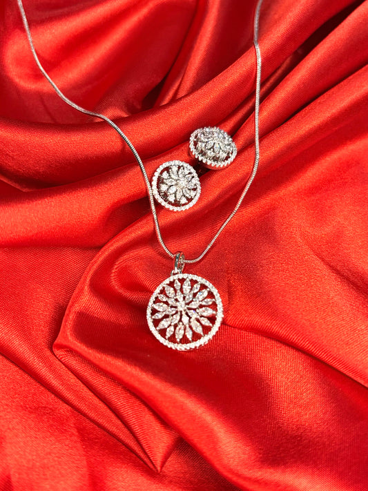 FLORA HALO COMBO WITH EARRING