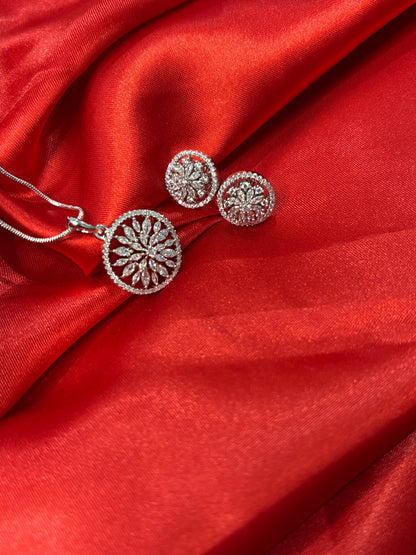 FLORA HALO COMBO WITH EARRING