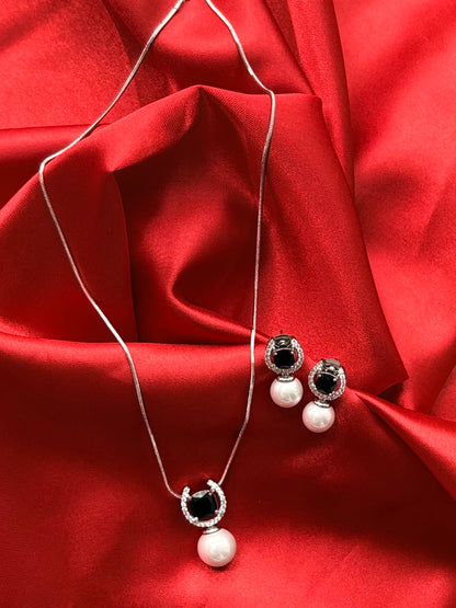BLACK CRYSTAL AND CRYSTAL CONBO