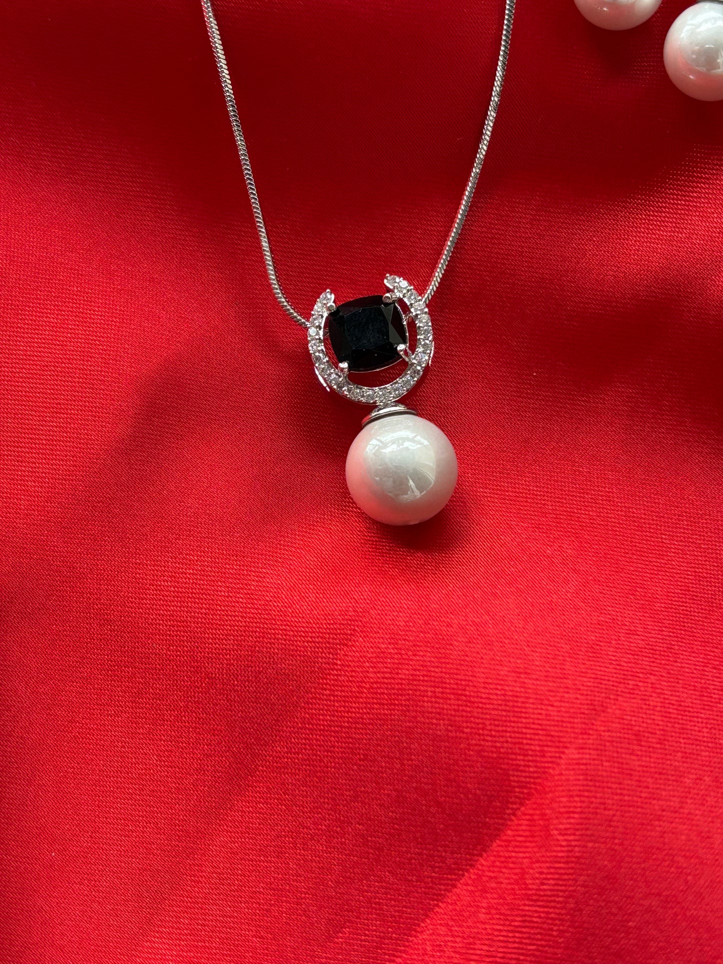 BLACK CRYSTAL AND CRYSTAL CONBO