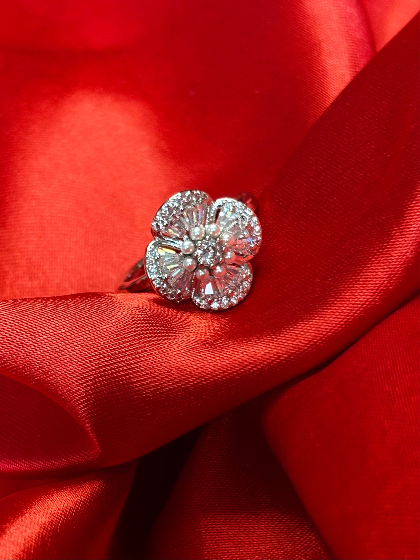 Pearl Petal Sparkle Ring