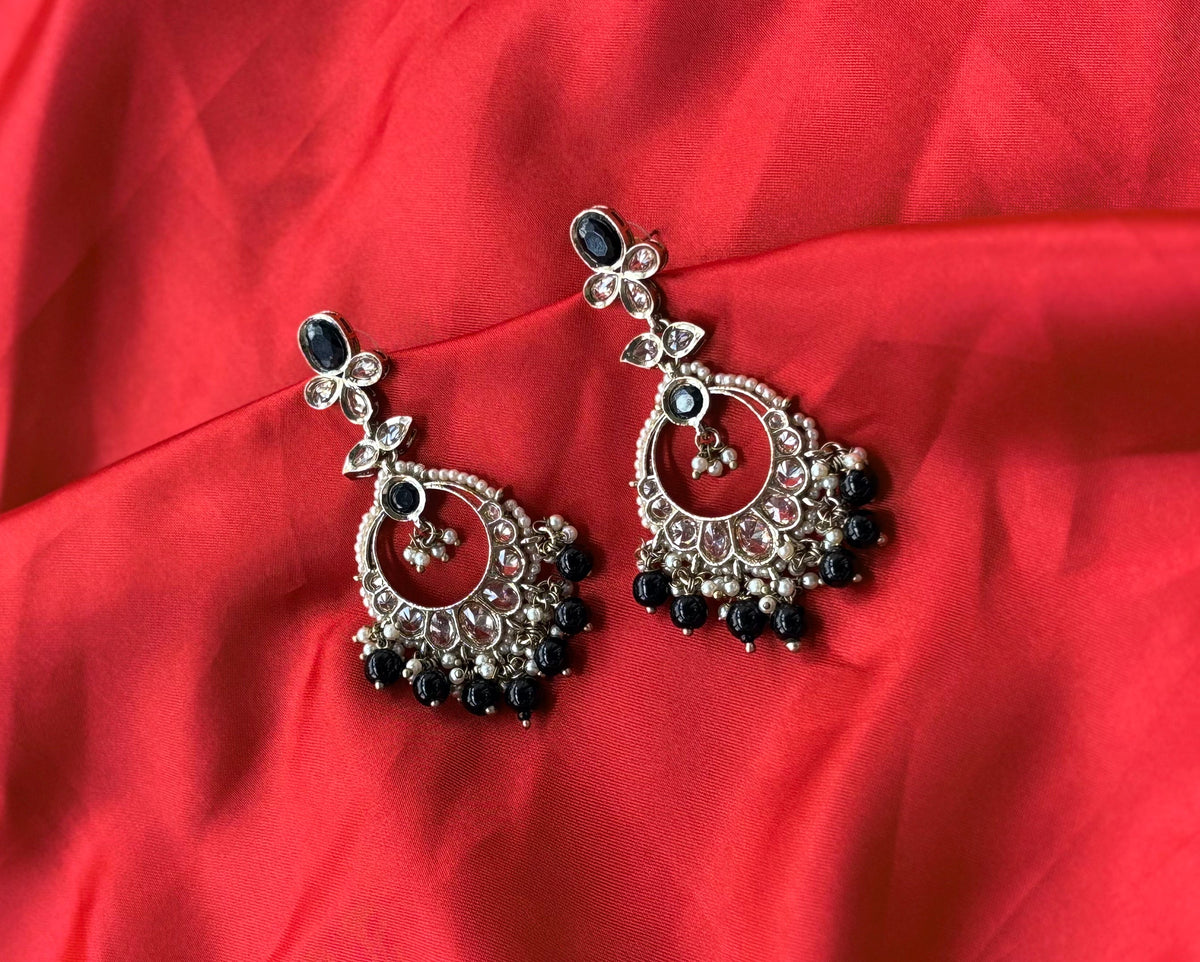Noorika Black Chandbali