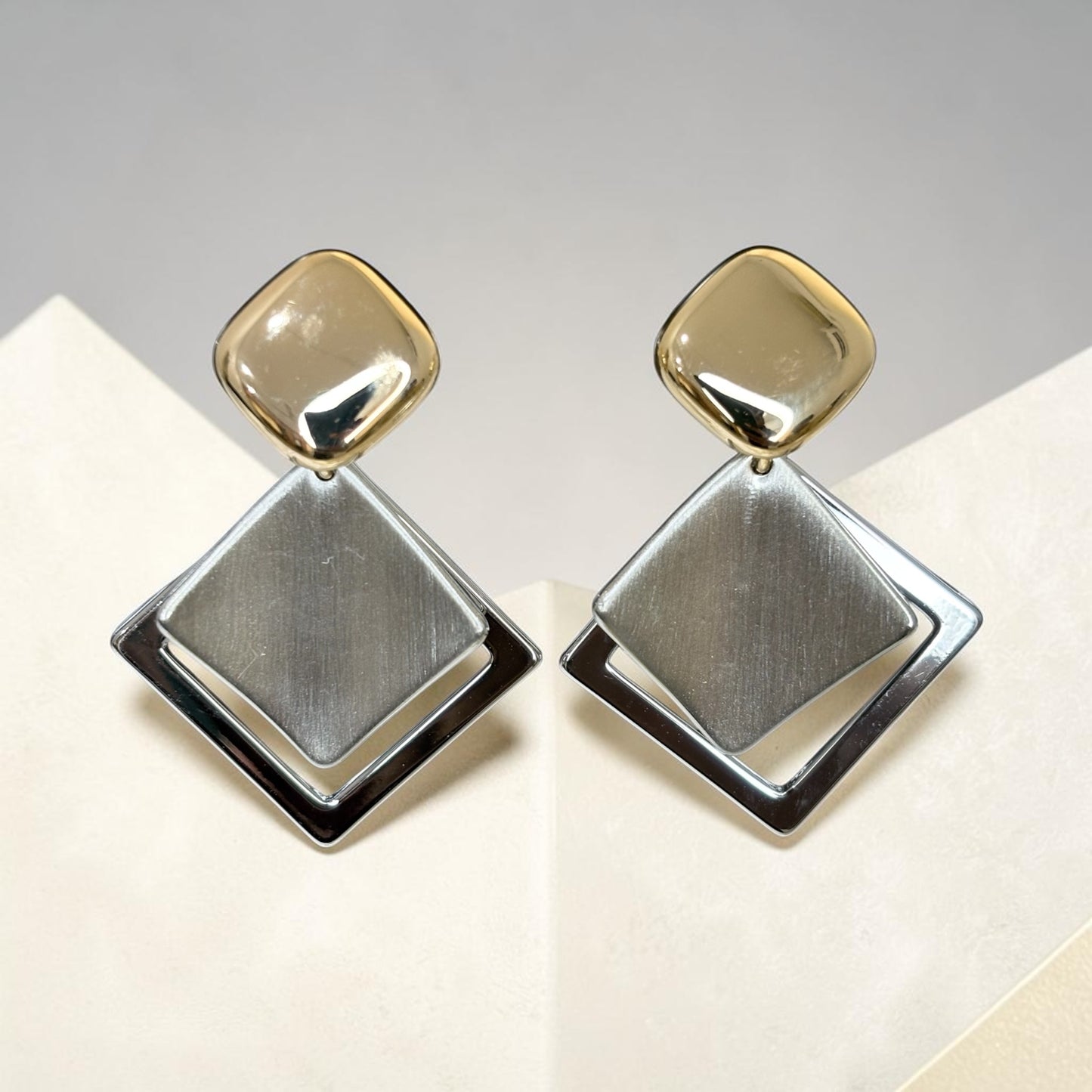 SQUARE STATEMENT EARRING