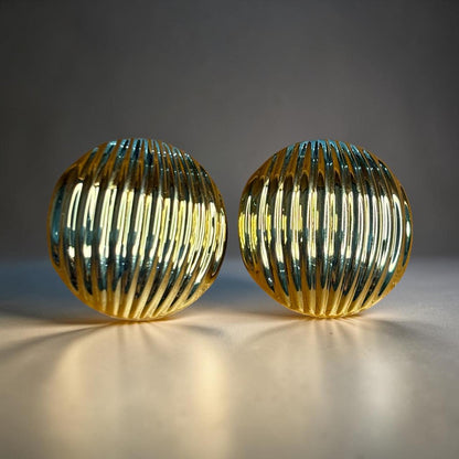 RIBBED DOME STUD