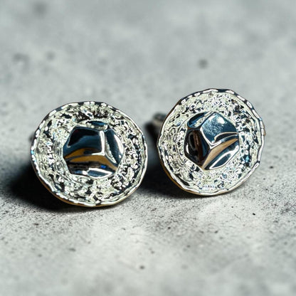 Textured round button studs