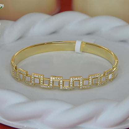 Mother Of Pearl Openable Bangle